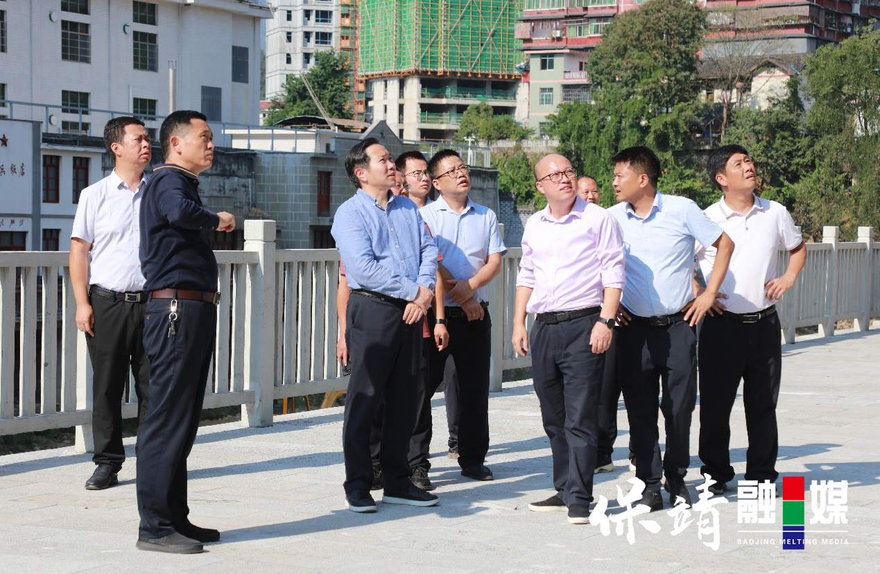 周建武专题调研城市规划建设管理：全力擦亮“保靖真干净”品牌，扎实推进以人为本的新型城镇化建设